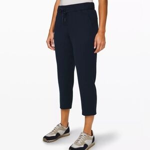 Lululemon On The Fly Crop Pants Navy Drawstring Travel Pants Size 4